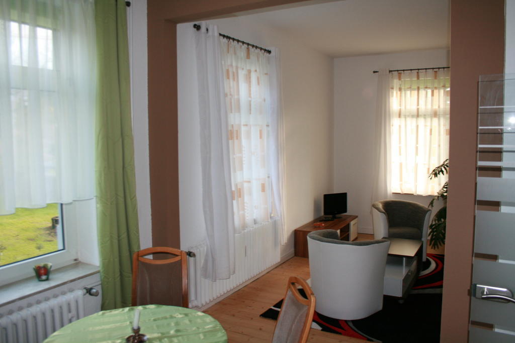 Ferienwohnung Am Kurpark Bad Nenndorf Kamer foto