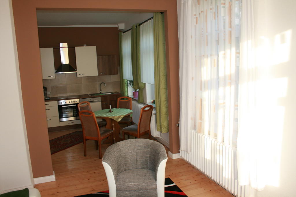 Ferienwohnung Am Kurpark Bad Nenndorf Kamer foto
